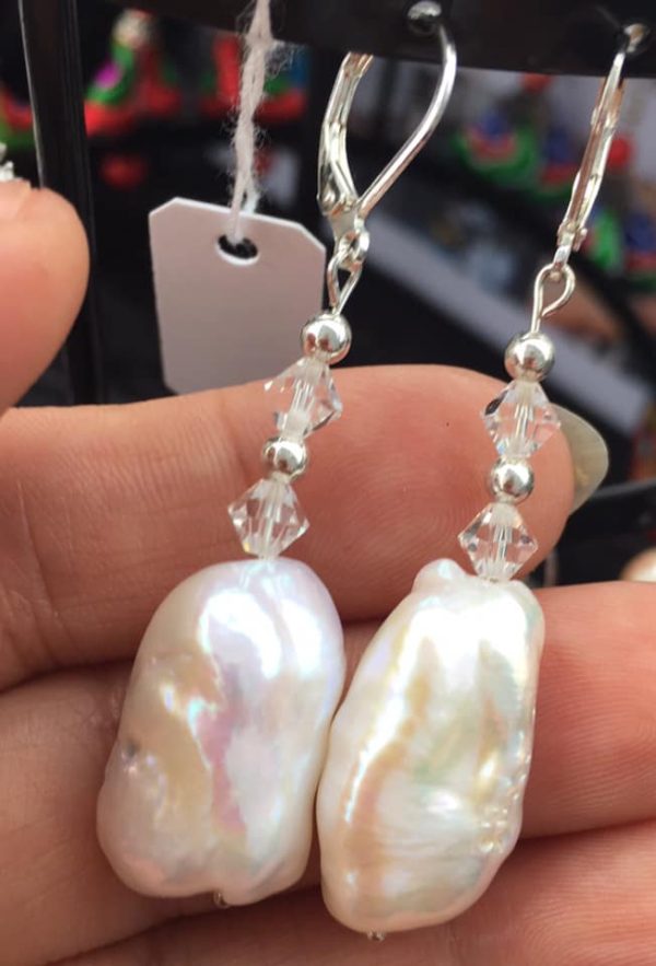 Freshwater Baroque Pearl Earrings - Image 8