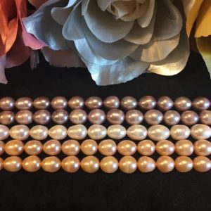 Freshwater Oval Pearl Necklace