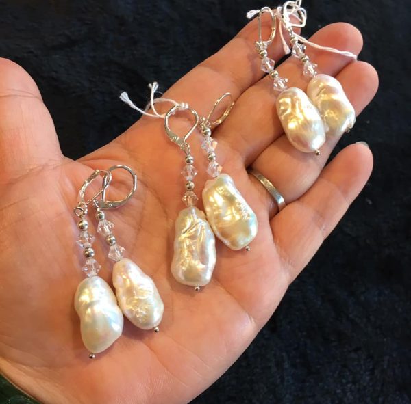 Freshwater Baroque Pearl Earrings - Image 10