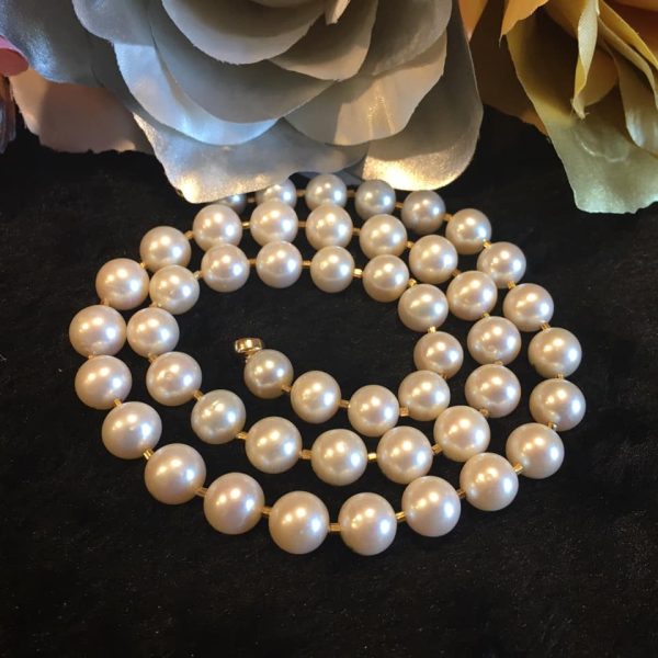 Freshwater Pearl Necklace - Image 3