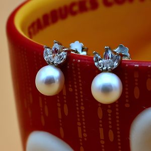 Freshwater Pearl Stud Earrings