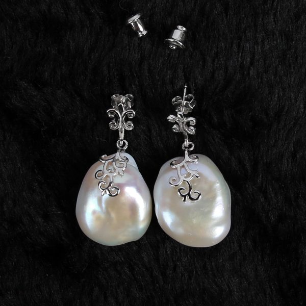 Freshwater Baroque Pearl Earrings