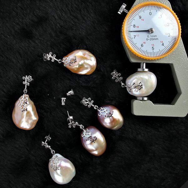 Freshwater Baroque Pearl Earrings - Image 4