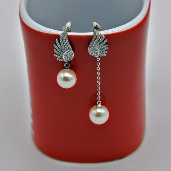 Freshwater Pearl Earrings - Image 3
