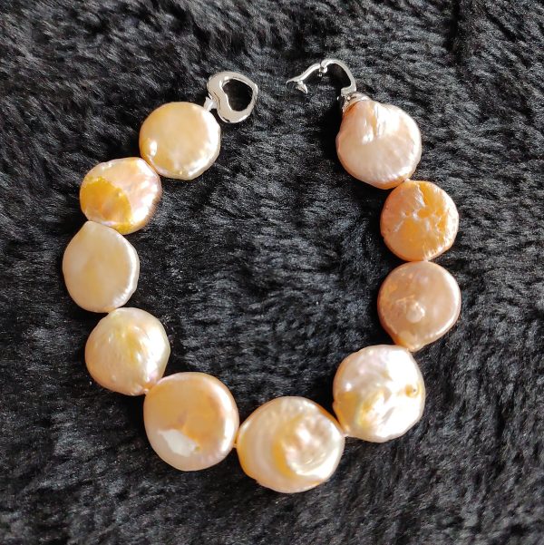 Freshwater Baroque Pearl Bracelet - Image 4