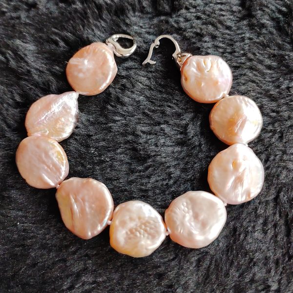 Freshwater Baroque Pearl Bracelet - Image 3